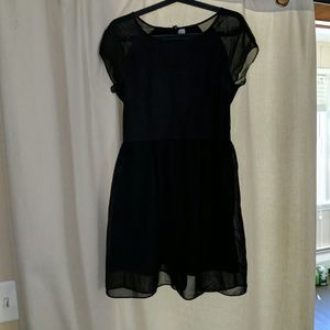 Black flowy H&M dress